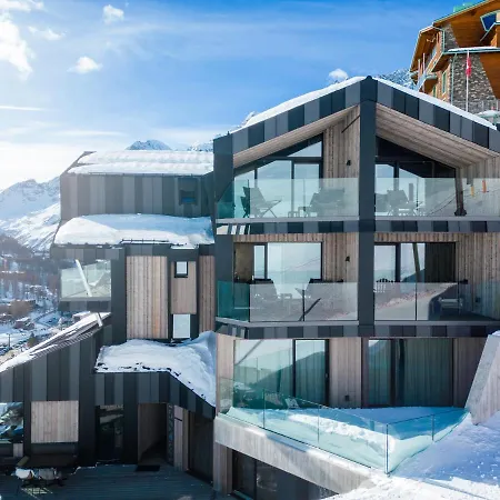 Bergman Mountain Breuil-Cervinia