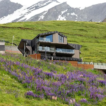 Hotel Bergman Mountain 4*