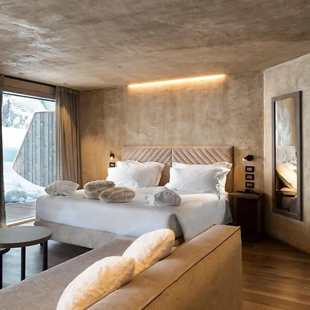 Готель Bergman Mountain 4*