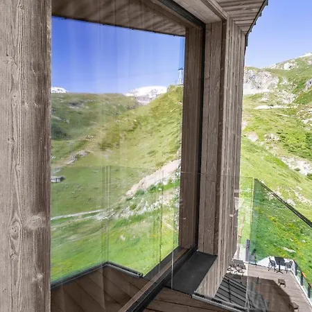 Otel Bergman Mountain 4*