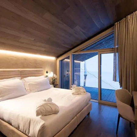 Otel Bergman Mountain 4*
