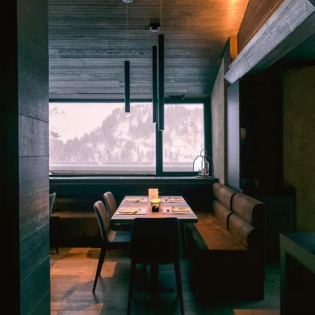 Bergman Mountain Breuil-Cervinia