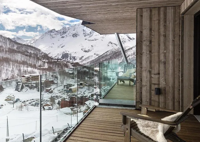 Bergman Mountain Hotel 4*